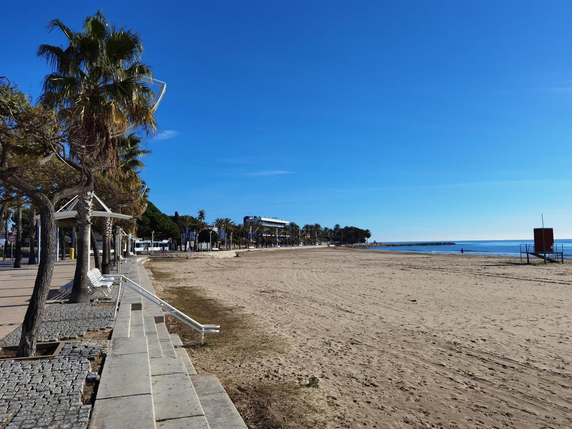 Gongora Planet Costa Dorada Apartment Кембрилс Екстериор снимка